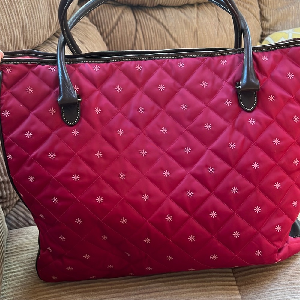 Eddie Bauer quilted tote